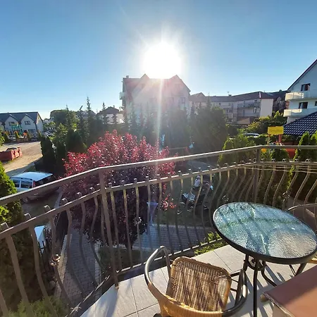 Ibis 3* Karwia